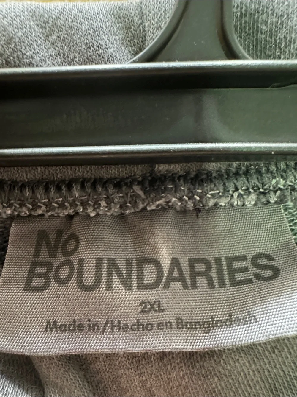 No Boundaries Men's Charcoal Gray Drawstring Athletic Shorts
